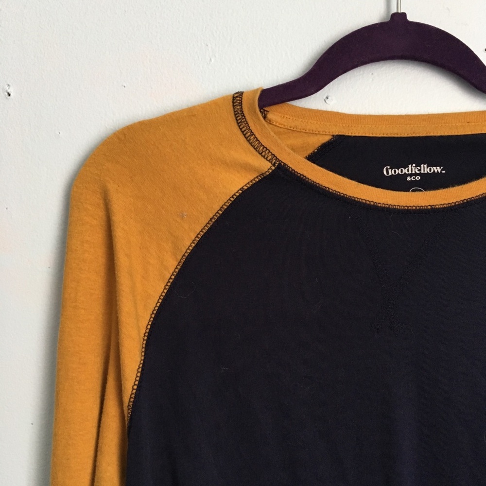 Goodfellow & Co. Long Sleeve Men’s T-shirt